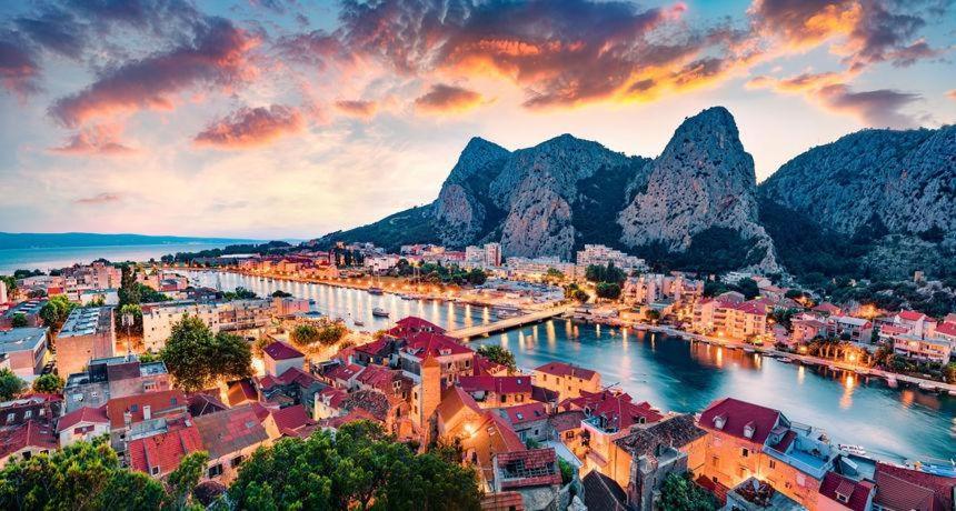 City Apartment Domagoj Omiš Esterno foto