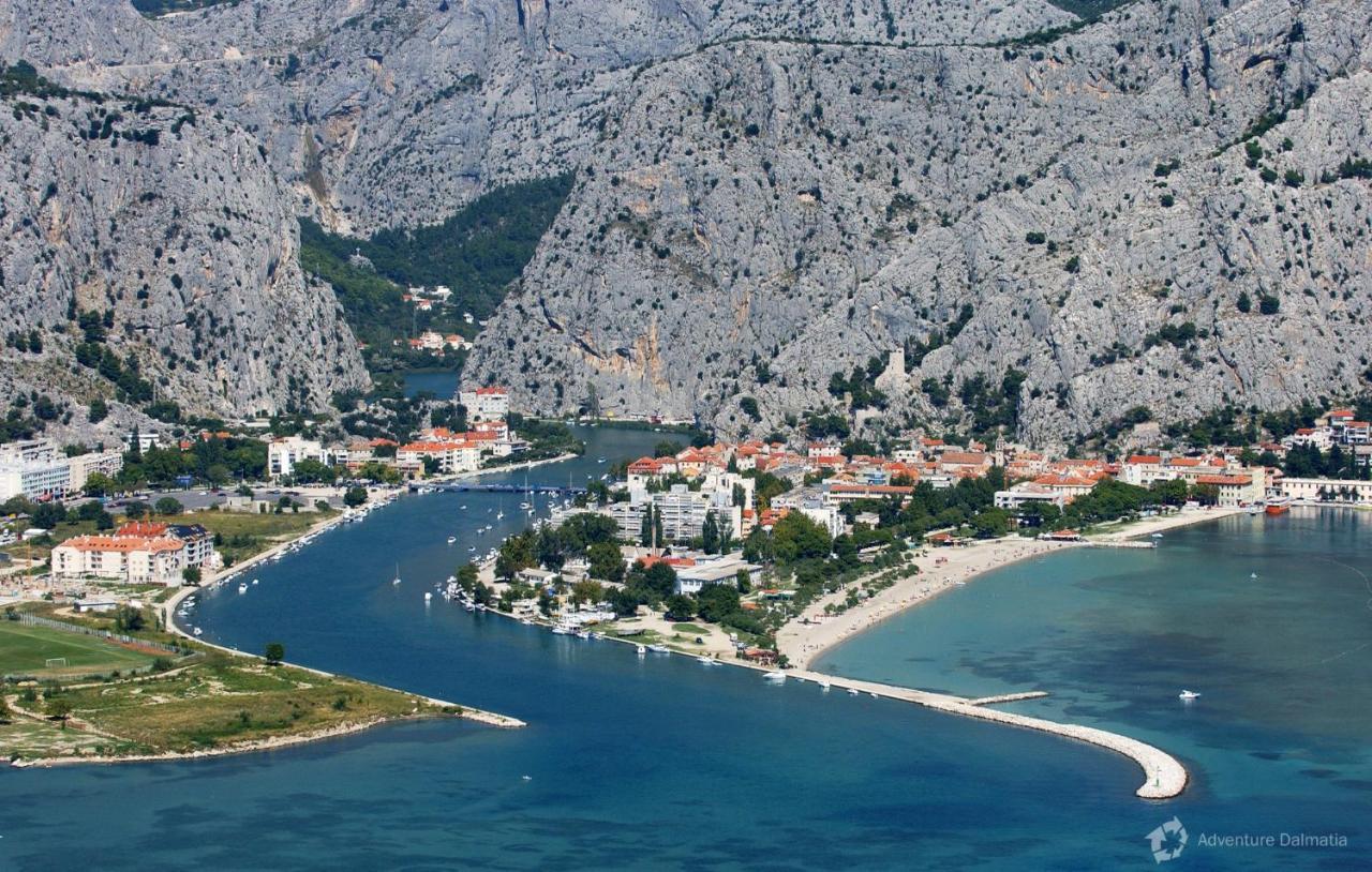 City Apartment Domagoj Omiš Esterno foto